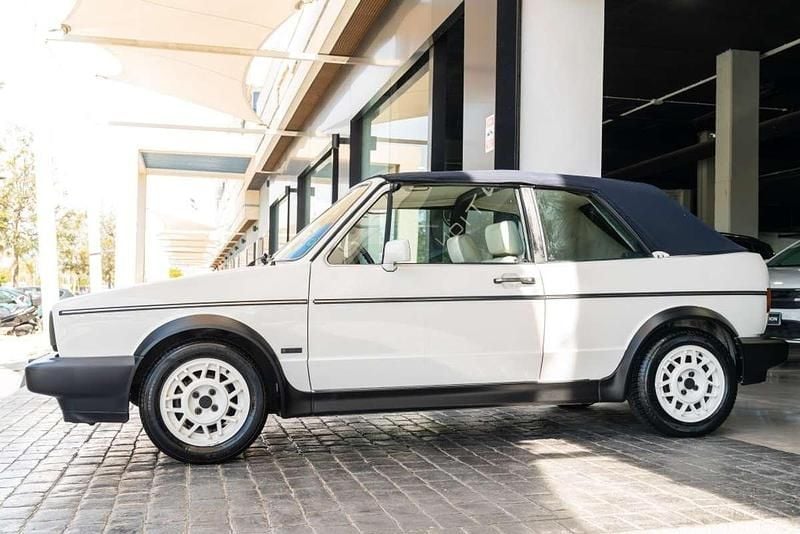 Usado VW Golf Cabriolet 112 CV (82 kW) 1988 Blanco Descapotable