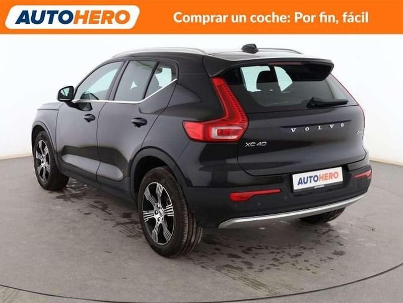 Usado Volvo XC40 Inscription 197 CV (144 kW) 2021 Negro SUV