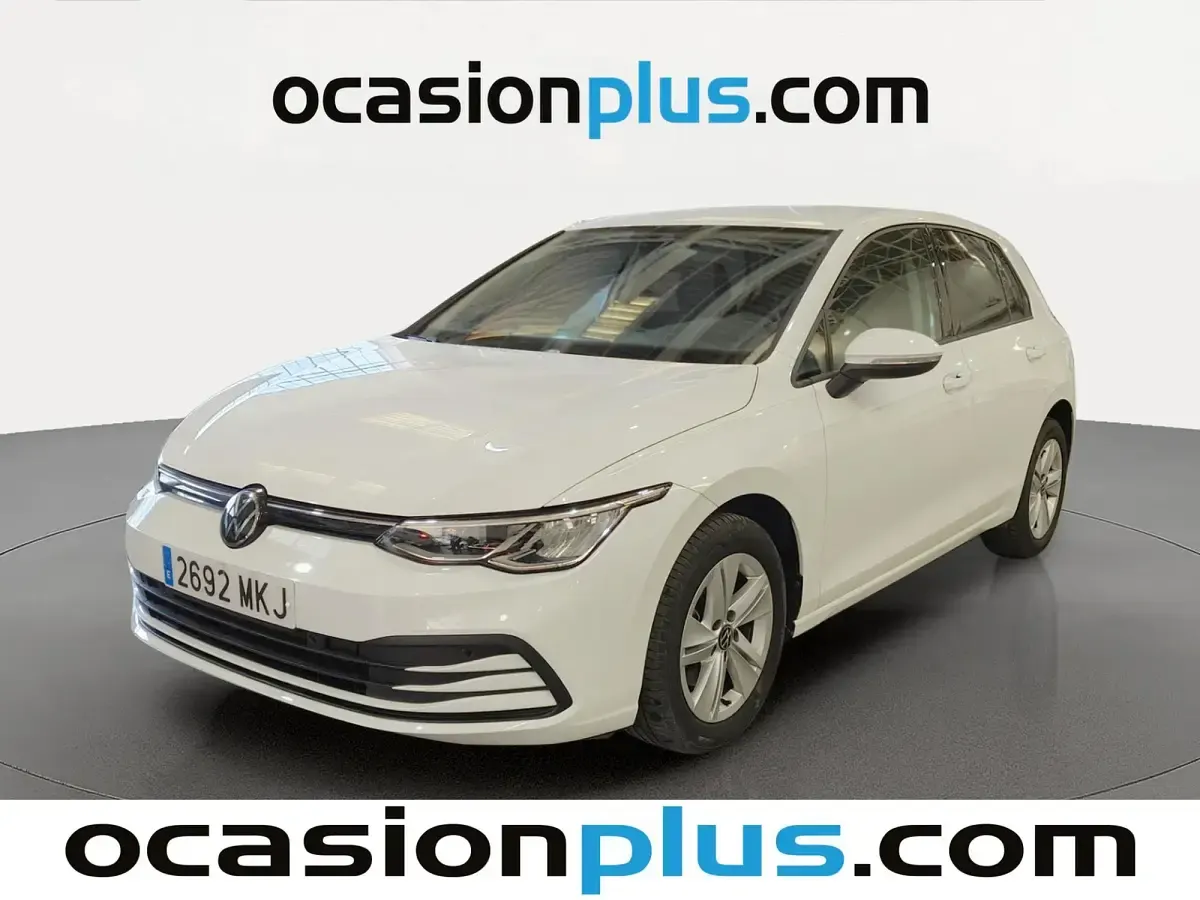 Begagnad VW Golf VIII Life 116 HK (85 kW) 2023 Halvkombi