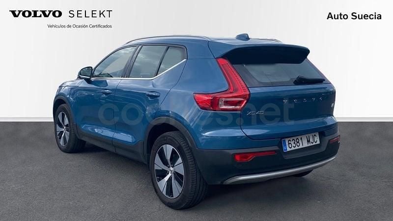 Usado Volvo XC40 Core 211 CV (155 kW) 2023 Azul SUV