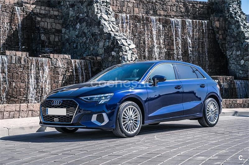 Usado Audi A3 Advanced Plus 116 CV (85 kW) 2022 Azul Berlina