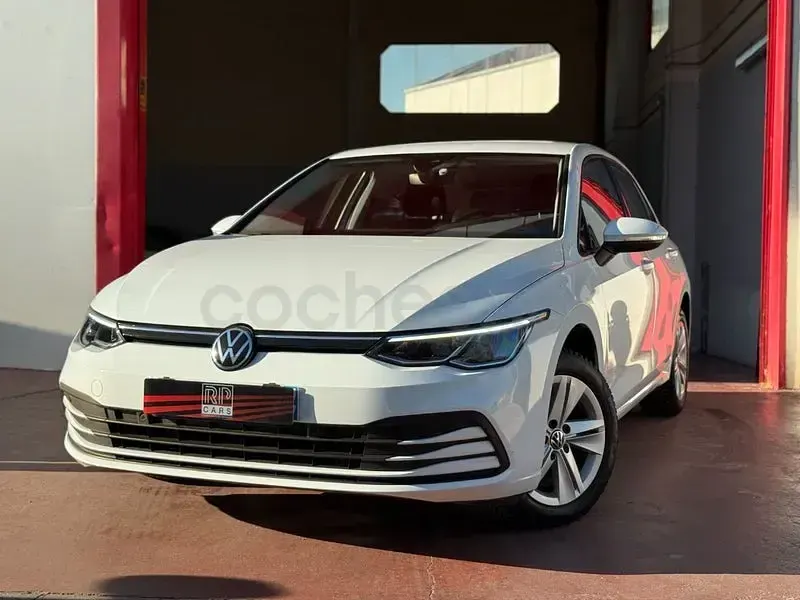 Usado VW Golf VIII 115 CV (84 kW) 2022 Blanco Berlina