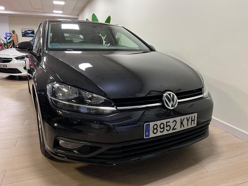 Usado VW Golf VII Edition 116 CV (85 kW) 2019 Negro Utilitario