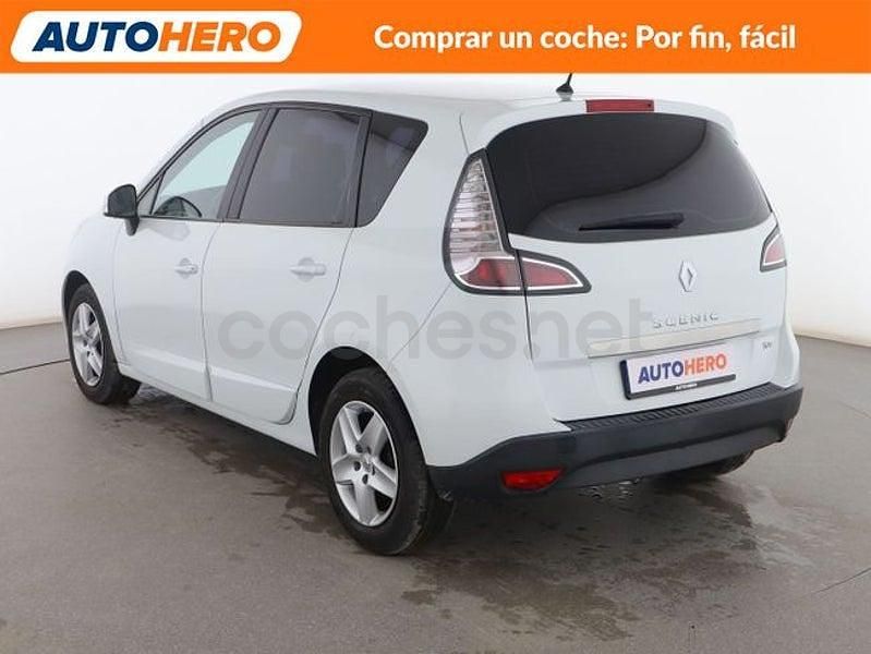 Usado Renault Scénic III 115 CV (84 kW) 2015 Blanco Monovolumen