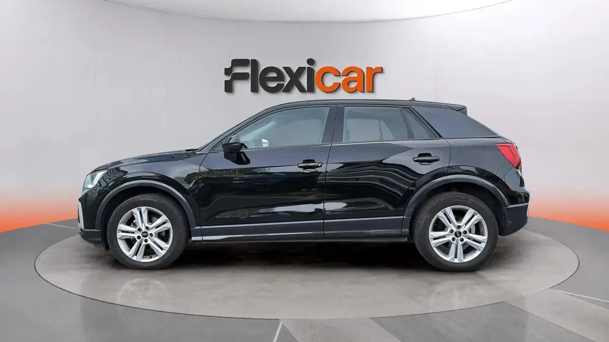Usado Audi Q2 S-Line 116 CV (85 kW) 2022 Negro SUV