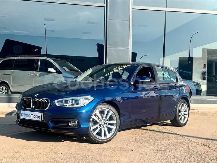Azul Usado 2017 BMW 118 Utilitario | 18.500 € (Un poco caro) - Imagen 1/4