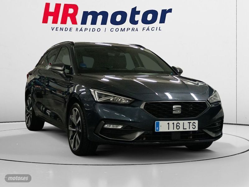 Gris Usado 2021 Seat Leon FR Familiar | 22.210 € (Precio justo) - Imagen 1/4