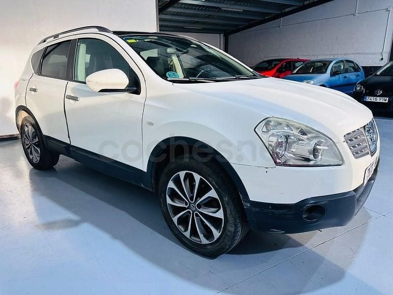 Usado Nissan Qashqai Premium Edition 140 CV (102 kW) 2010 Blanco SUV