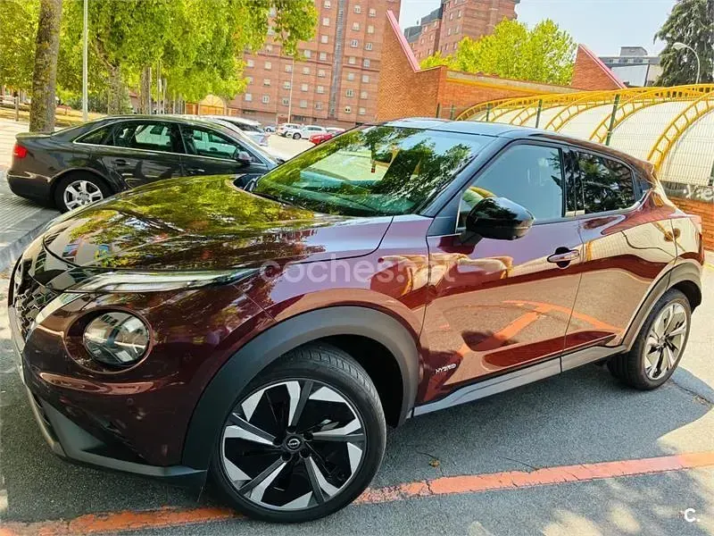 Usado Nissan Juke Tekna 143 CV (105 kW) 2024 Granate SUV