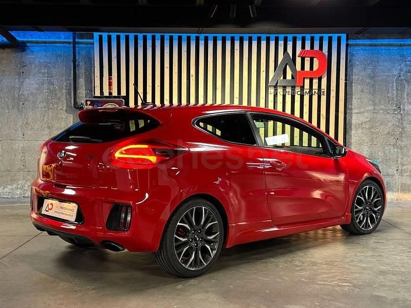Usado Kia ProCeed GT 204 CV (150 kW) 2013 Rojo Utilitario