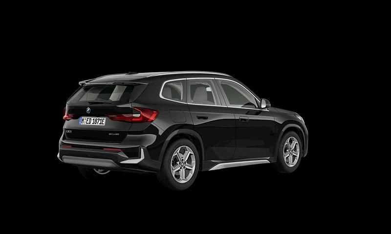 Nuevo BMW iX1 230 kW (313 CV) 2025 Negro SUV