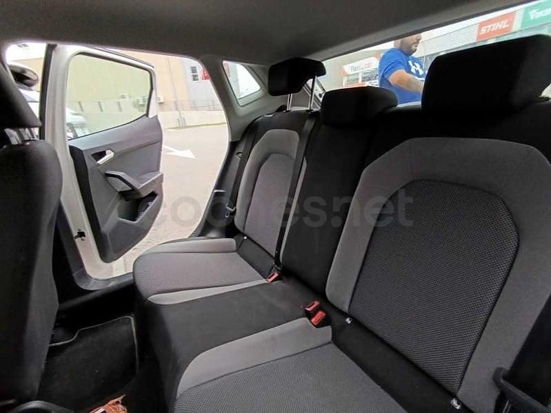 Usado Seat Ibiza Style 75 CV (55 kW) 2019 Blanco Utilitario