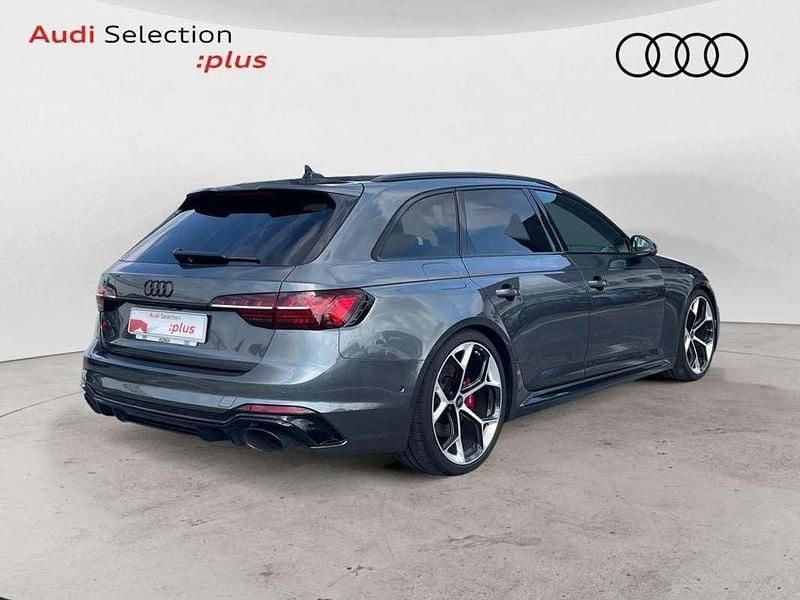 Usado Audi RS4 Competition 450 CV (330 kW) 2024 Gris Familiar