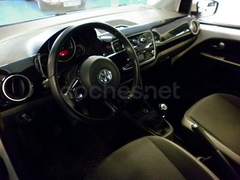 Usado VW up! 60 CV (44 kW) 2014 Blanco Utilitario