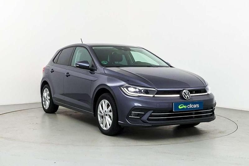 Usado VW Polo Life 95 CV (69 kW) 2024 Gris Utilitario