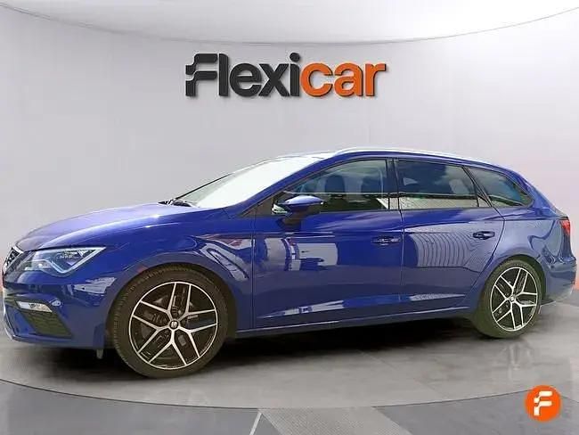 Usado Seat Leon 190 CV (139 kW) 2019 Azul Familiar
