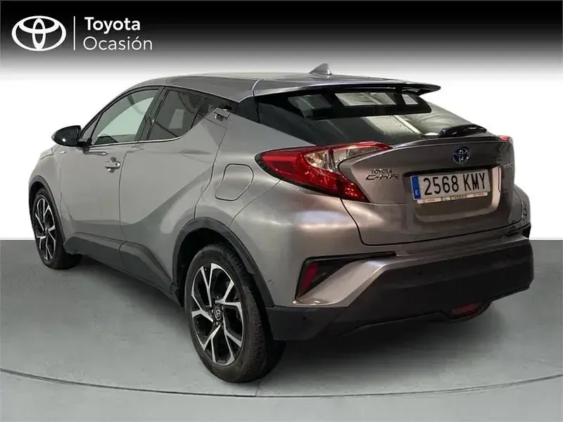 Usado Toyota C-HR Advance 122 CV (89 kW) 2018 Gris / plata SUV