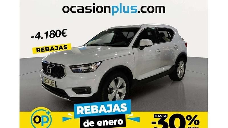 Gris plata Usado 2020 Volvo XC40 Momentum SUV | 24.991 € (Precio justo) - Imagen 1/1