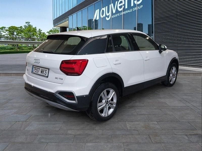 Usado Audi Q2 Advanced Plus 116 CV (85 kW) 2023 Blanco SUV