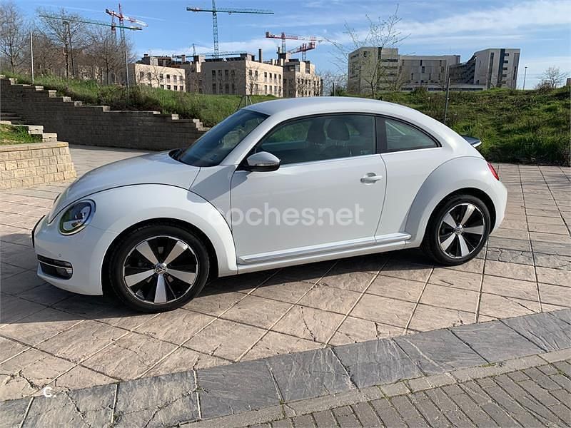 Usado VW Beetle Design 150 CV (110 kW) 2016 Blanco Utilitario