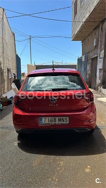 Usado VW Polo 95 CV (69 kW) 2024 Rojo Utilitario