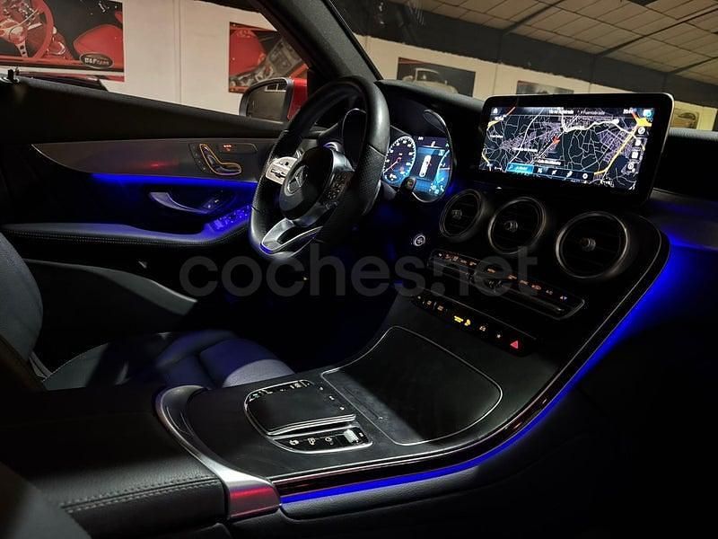 Usado Mercedes GLC300 245 CV (180 kW) 2021 Granate Coupe