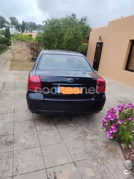 Occasion Toyota Avensis Sol 129 PK (94 kW) 2004 Zwart Sedan