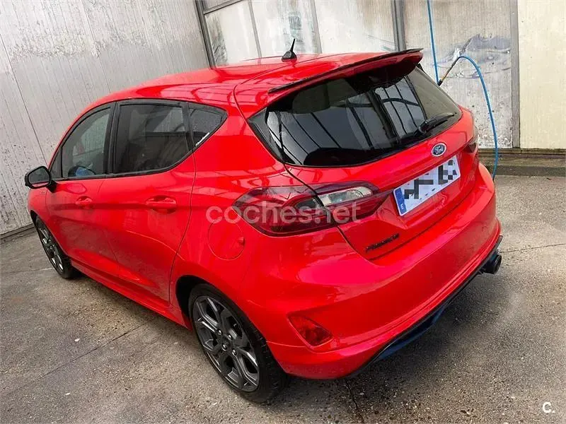 Usado Ford Fiesta ST-Line 100 CV (73 kW) 2019 Rojo Utilitario