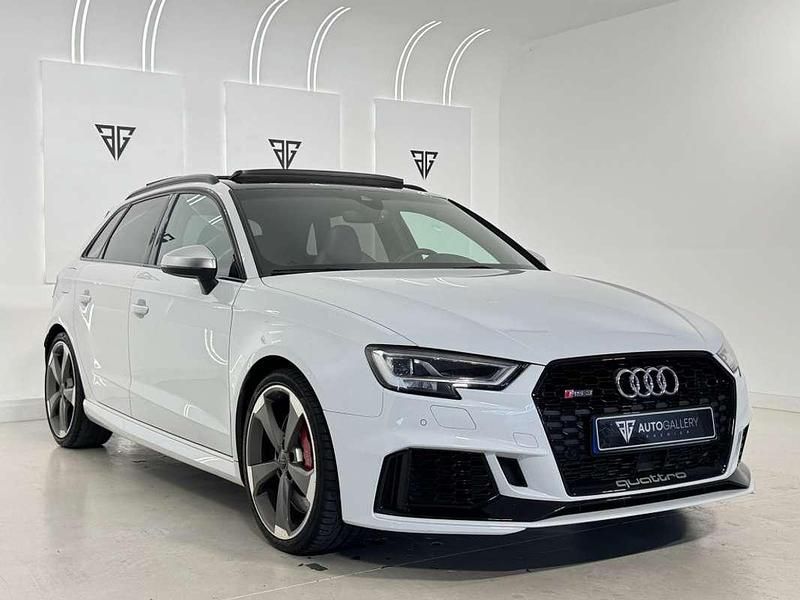 Usado Audi RS3 Sportback Advanced 400 CV (294 kW) 2020 Blanco Utilitario