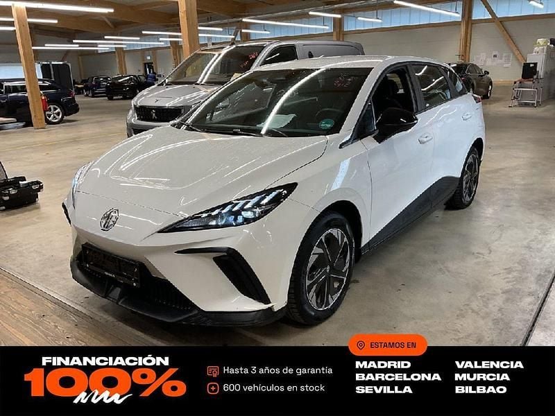 Blanco Usado 2023 MG MG4 EV Utilitario | 17.850 € (Super precio) - Imagen 1/4
