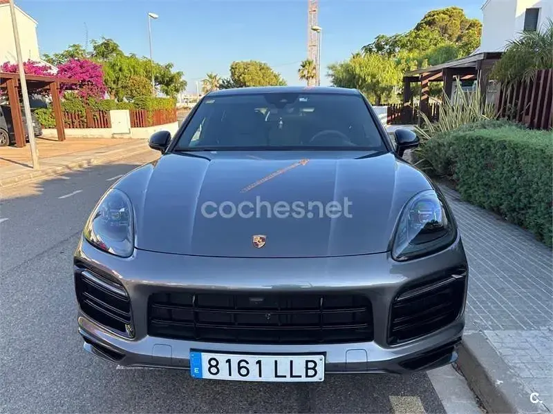 Usado Porsche Cayenne E-Hybrid Coupe 462 CV (339 kW) 2020 Negro SUV