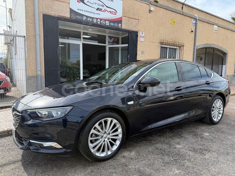Azul Usado 2020 Opel Insignia Innovation Berlina | 14.999 € (Precio justo) - Imagen 1/4
