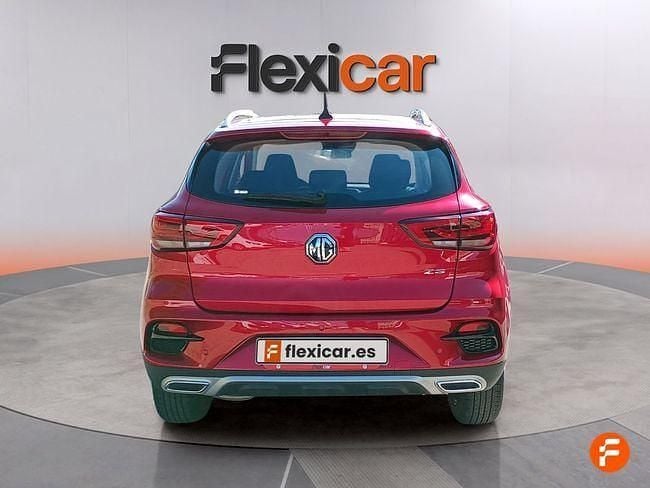 Usado MG ZS Comfort 116 CV (85 kW) 2025 Rojo SUV