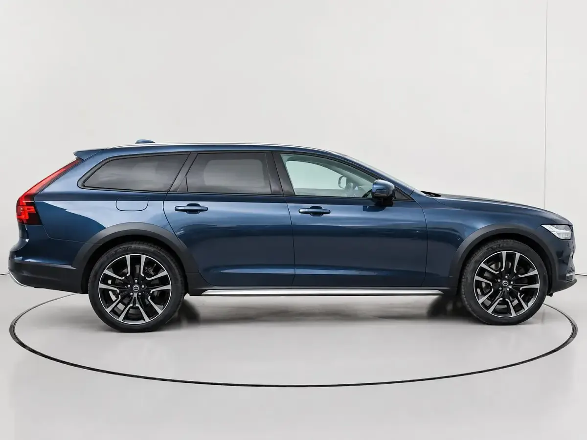 Usado Volvo V90 CC 197 CV (144 kW) 2022 Familiar