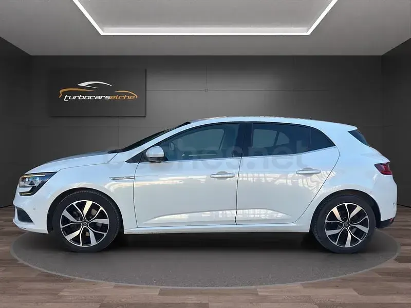 Usado Renault Mégane IV Bose Edition 160 CV (117 kW) 2019 Blanco Berlina