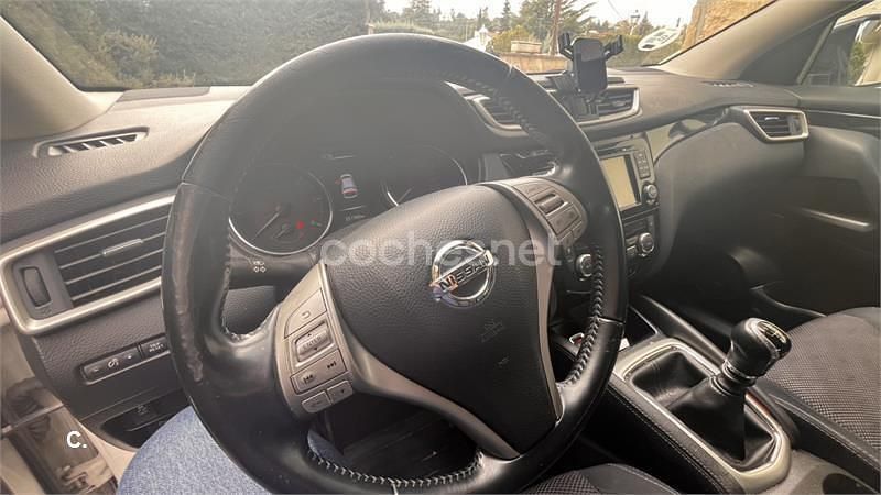 Usado Nissan Qashqai Acenta 130 CV (95 kW) 2013 Blanco SUV