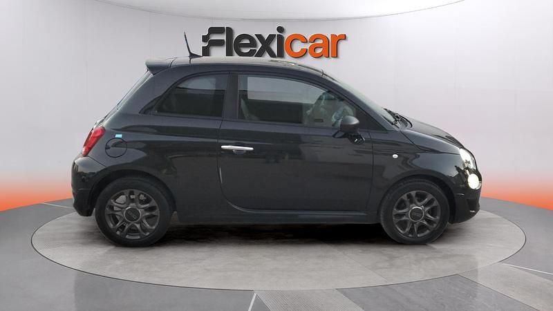 Usado Fiat 500 Club 71 CV (52 kW) 2022 Negro Berlina