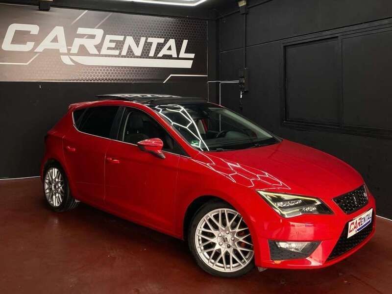 Usado Seat Leon ST FR 150 CV (110 kW) 2015 Rojo Familiar