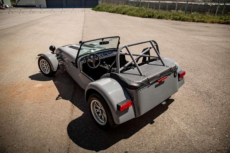 Usado Caterham Seven 173 CV (127 kW) 2024 Gris Descapotable