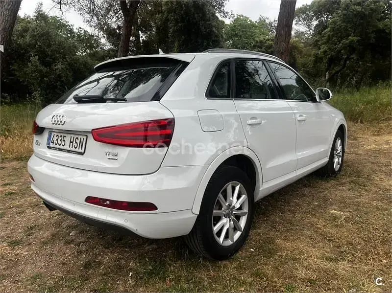 Usado Audi Q3 Ambiente 170 CV (125 kW) 2013 Blanco SUV