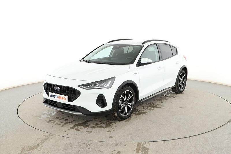 Usado Ford Focus Active 155 CV (114 kW) 2023 Blanco Berlina