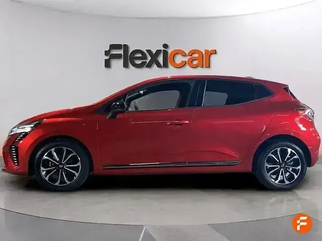 Usado Renault Clio V Techno 90 CV (66 kW) 2024 Rojo