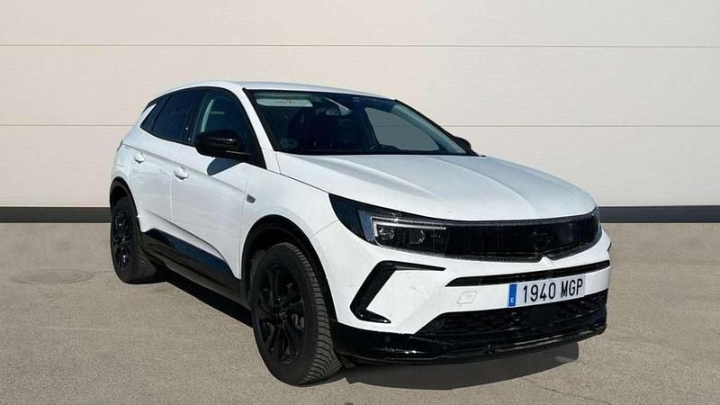 Usado Opel Grandland X 131 CV (96 kW) 2023 Blanco SUV