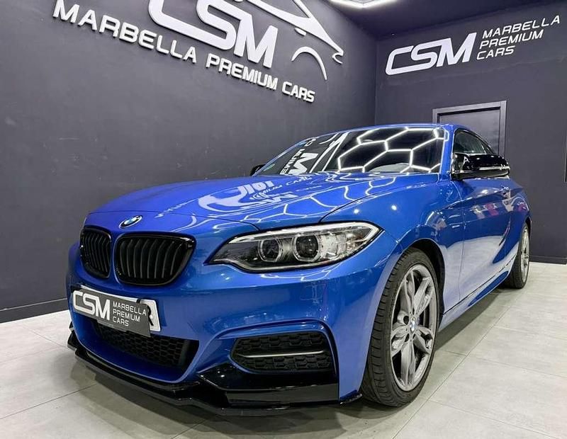 Azul Usado 2017 BMW M240 Comfort Edition Coupe | 35.990 € - Imagen 1/4