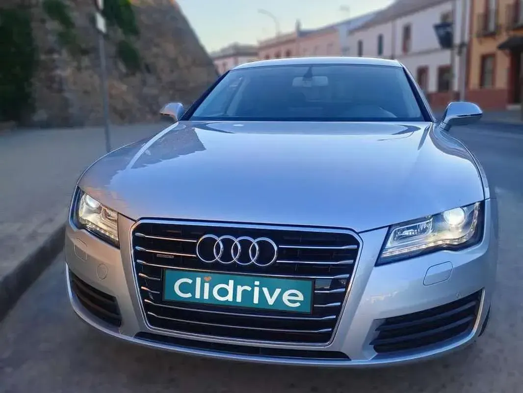 Usado Audi A7 Sportback Premium 272 CV (200 kW) 2010 Gris Utilitario