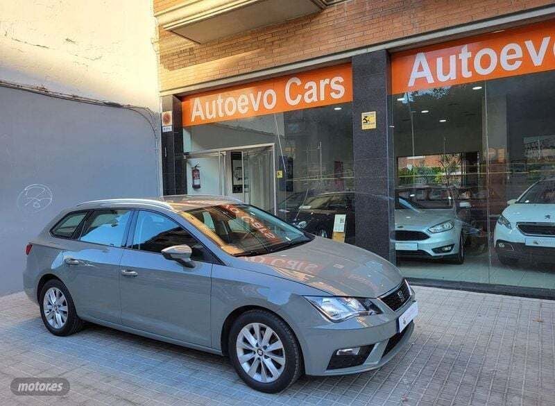 Gris Usado 2018 Seat Leon Utilitario | 8090 € (Super precio) - Imagen 1/4
