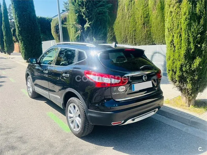 Usado Nissan Qashqai Tekna 130 CV (95 kW) 2014 Negro SUV