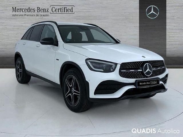 Usado Mercedes GLC300e 320 CV (235 kW) 2021 Blanco polar