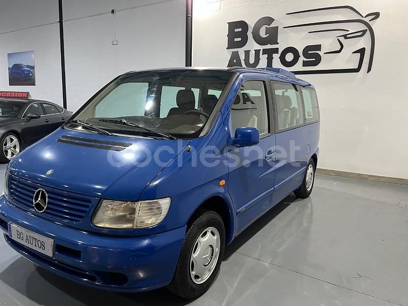 Usado Mercedes V200 102 CV (75 kW) 2000 Azul Monovolumen