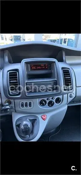 Usado Opel Vivaro 114 CV (83 kW) 2012 Blanco Monovolumen